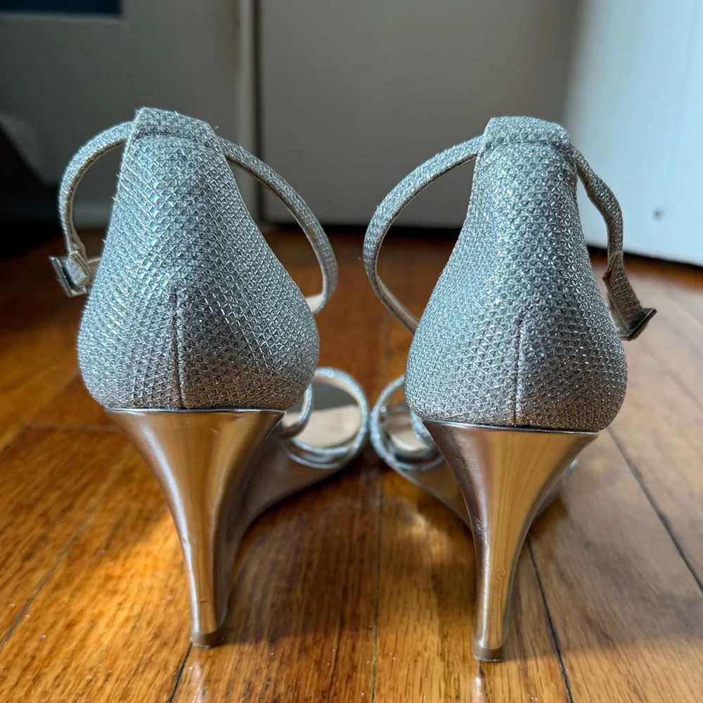 Glamorous Silver Metallic Heels with Ankle Straps - Picture 4 of 9